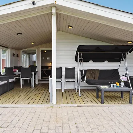 Σπίτι διακοπών Cozy In With Kitchen Løkken